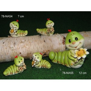 Chenille verte rigolote Chenille verte rigolote