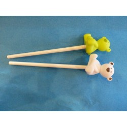 crayon avec ours blanc