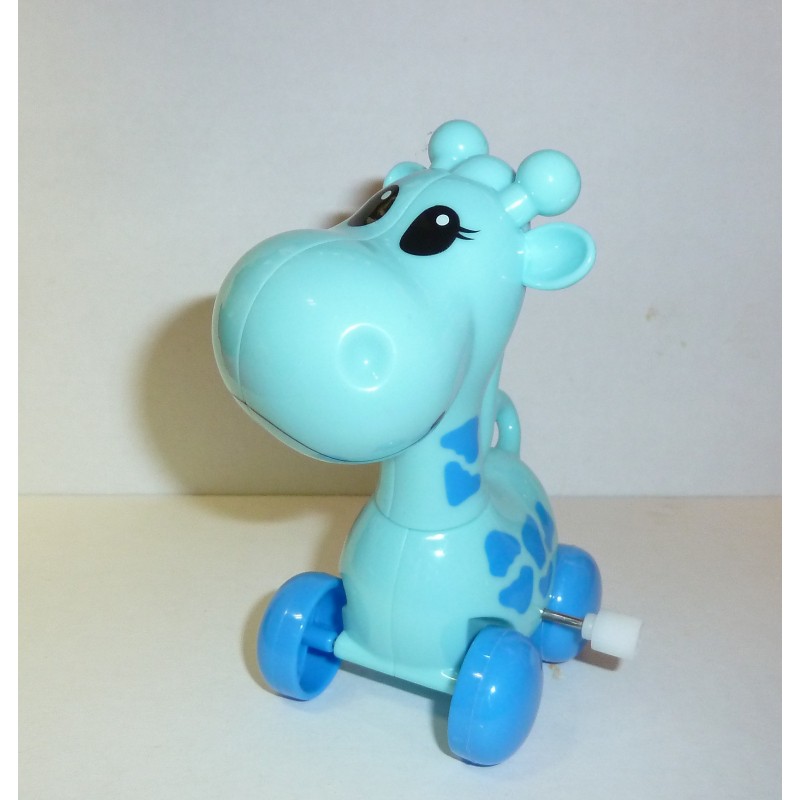 Girafe sur roulette bleue